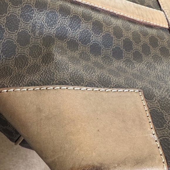 Celine macadam duffle with wear on the corners and rubbing on edges. - Picture 8 of 16